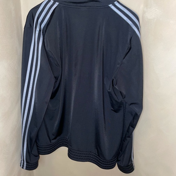 ADIDAS zip up jacket - Picture 2 of 3